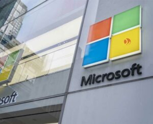 کارمندان مایکروسافت کشور چین را به مقصد دیگری ترک می کنند